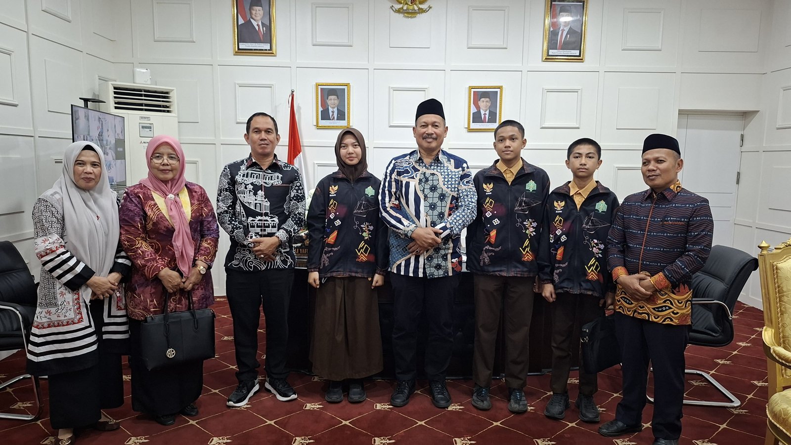 Tembus Ajang Robotika Dunia, MTsN 1 Kota Makassar Audiensi ke Kanwil Kemenag Sulsel Jelang IYRC 2026 di Korea