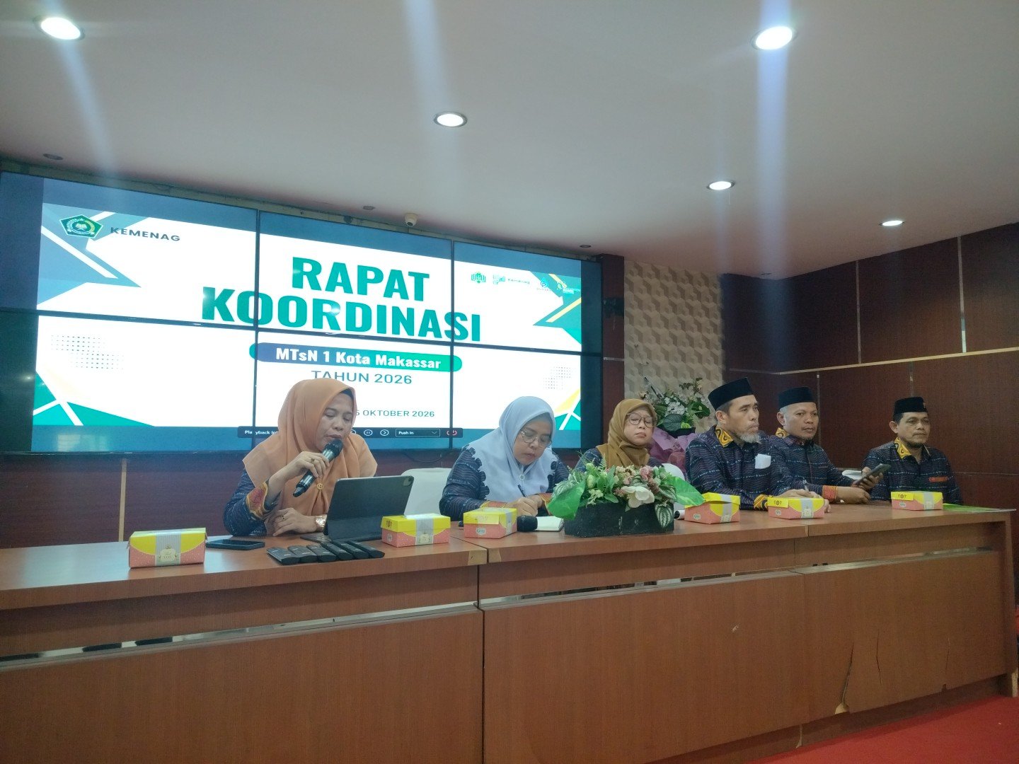 Perkuat Mutu Pendidikan, MTsN 1 Kota Makassar Gelar Rapat Koordinasi 