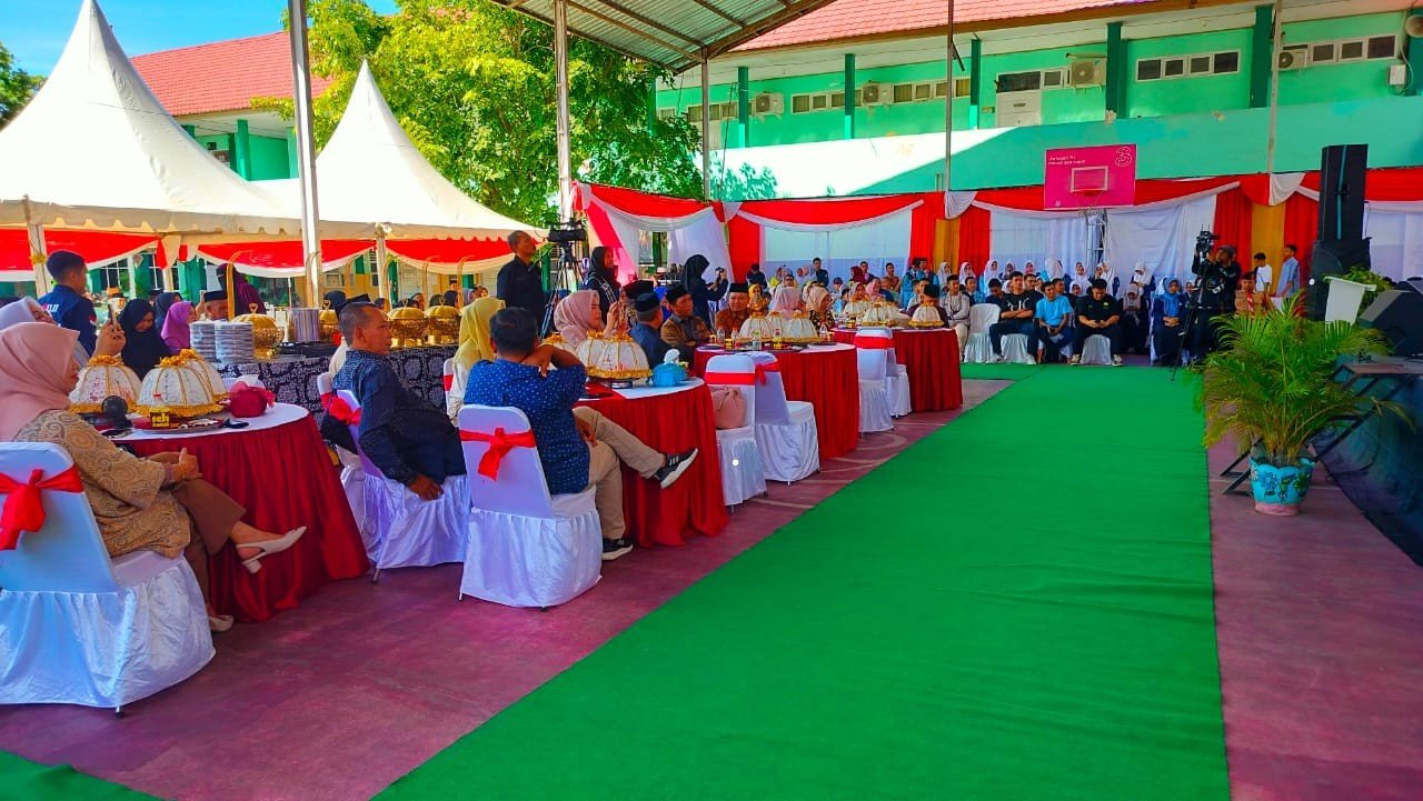 Pengukuhan dan Pelantikan MPK, OSIM, dan Ekstrakurikuler MTsN 1 Kota Makassar Periode 2025–2026