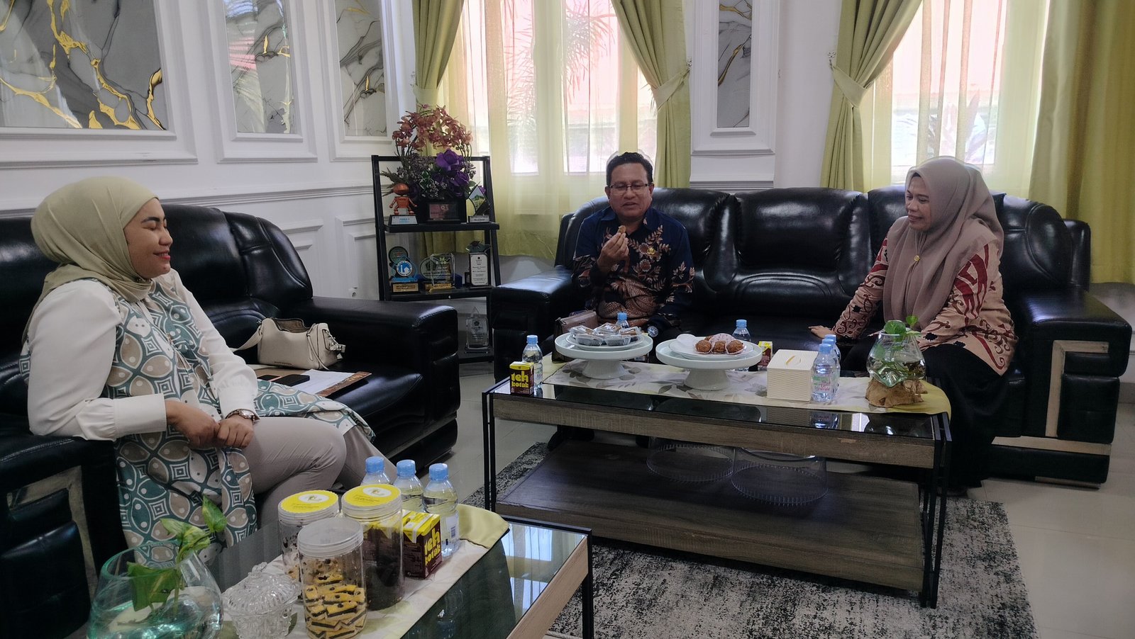 Monitoring Dana BOS MTsN 1 Kota Makassar, Kakan Kemenag Pastikan Tepat Sasaran